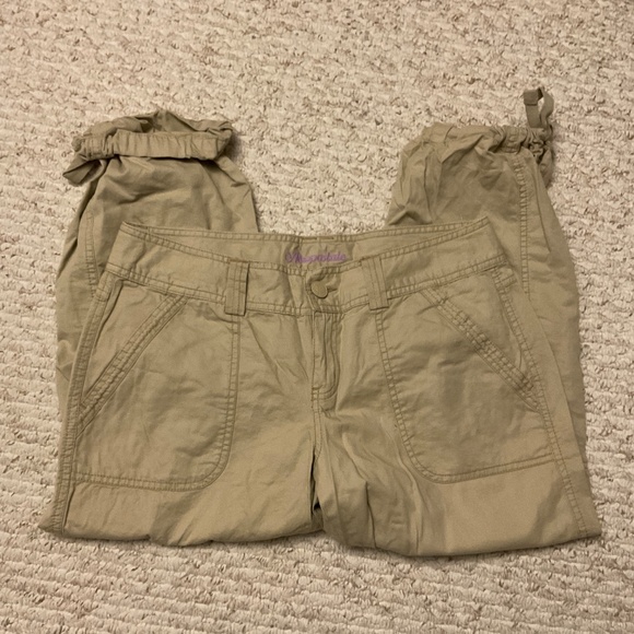 ☀️ Aeropostale khaki pants - size 7/8 - Picture 2 of 11